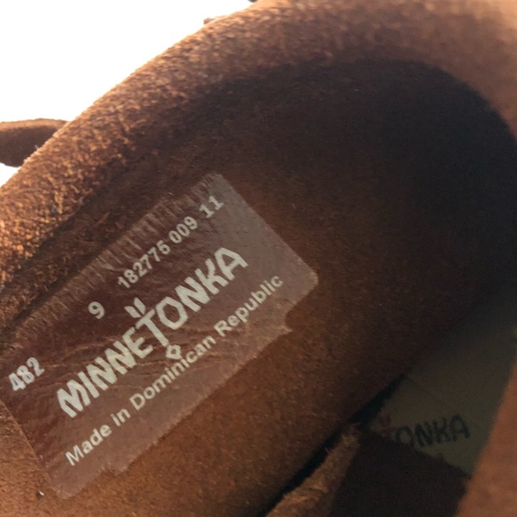 Women’s Minnetonka - Picture 2 of 3